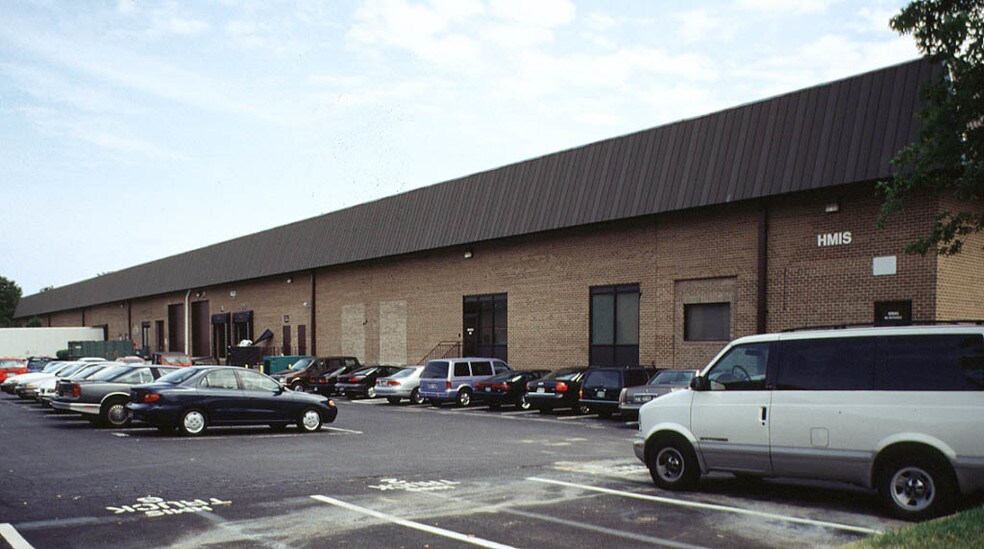 More Photos Of 10945-10973 McCormick Rd, Hunt Valley Unknown For Lease