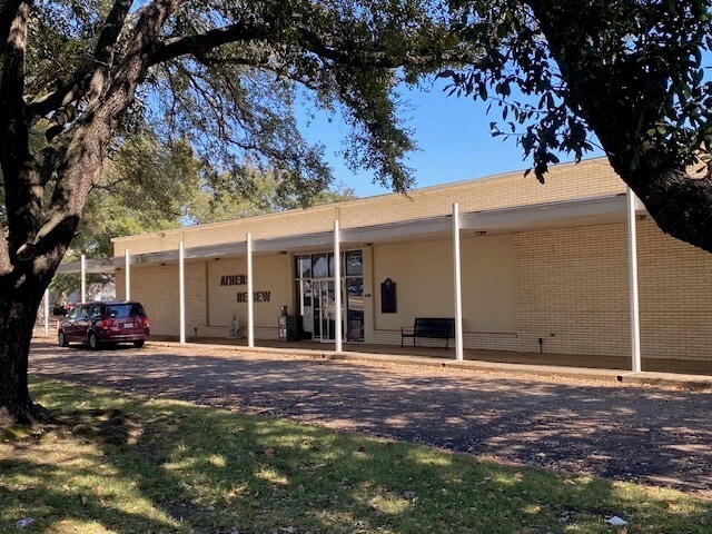 More Photos Of 201 S Prairieville St, Athens Office For Sale