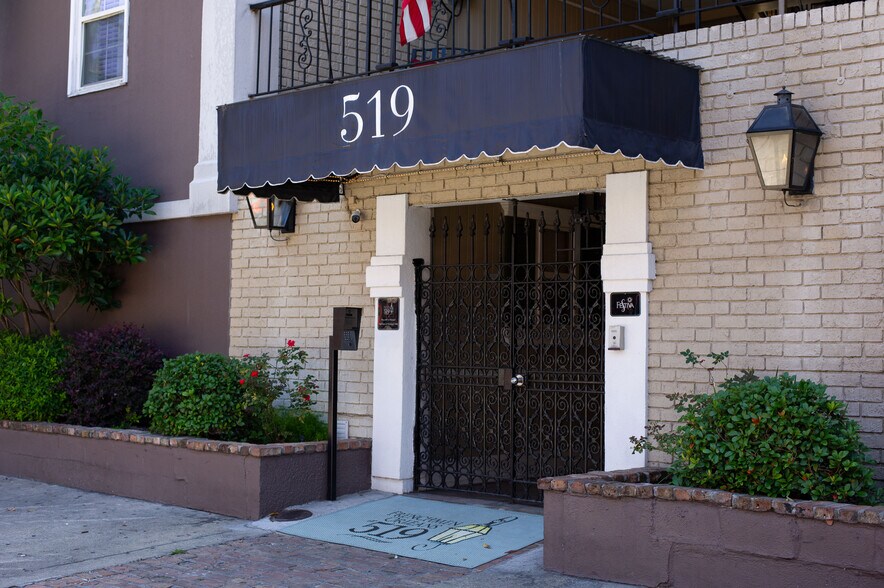 More Photos Of 519 Frenchmen St, New Orleans Hotel For Sale