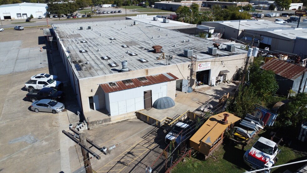 More Photos Of 5520 Military Pky, Dallas Industrial For Sale