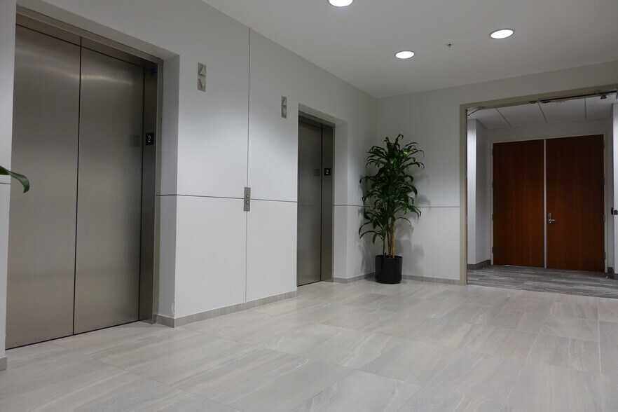 More Photos Of 3536 Concours, Ontario Office For Lease