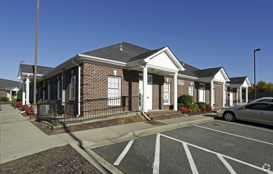 More Photos Of 1566 Union Rd, Gastonia Office For Lease