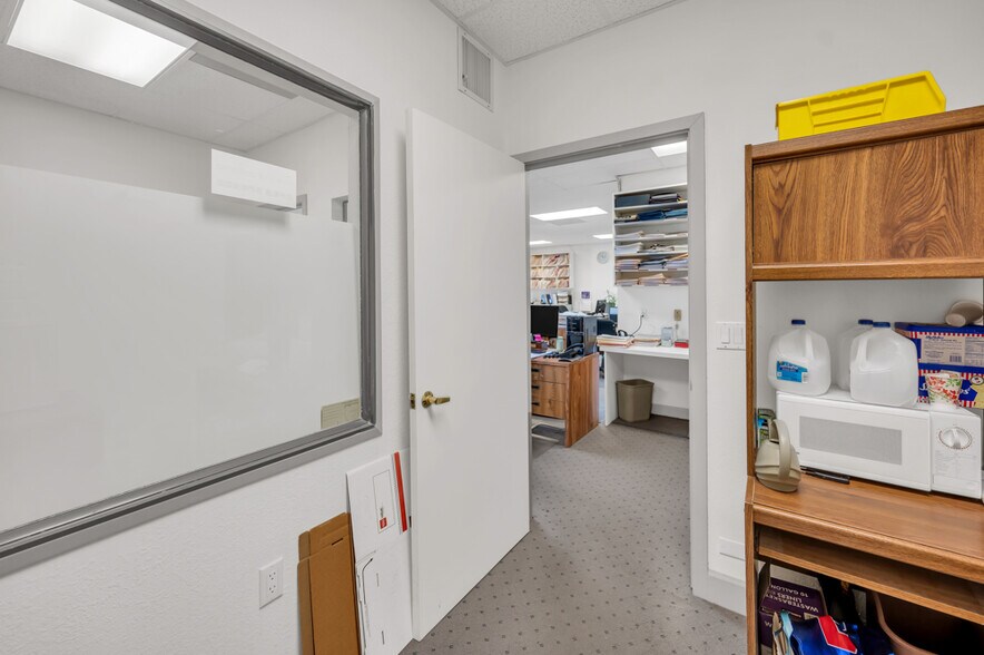 More Photos Of 2301-2323 Noriega St, San Francisco Medical For Sale