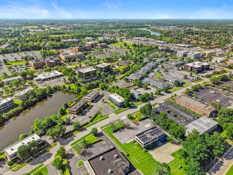 More Photos Of 160 Prosperous Pl, Lexington Medical For Sale