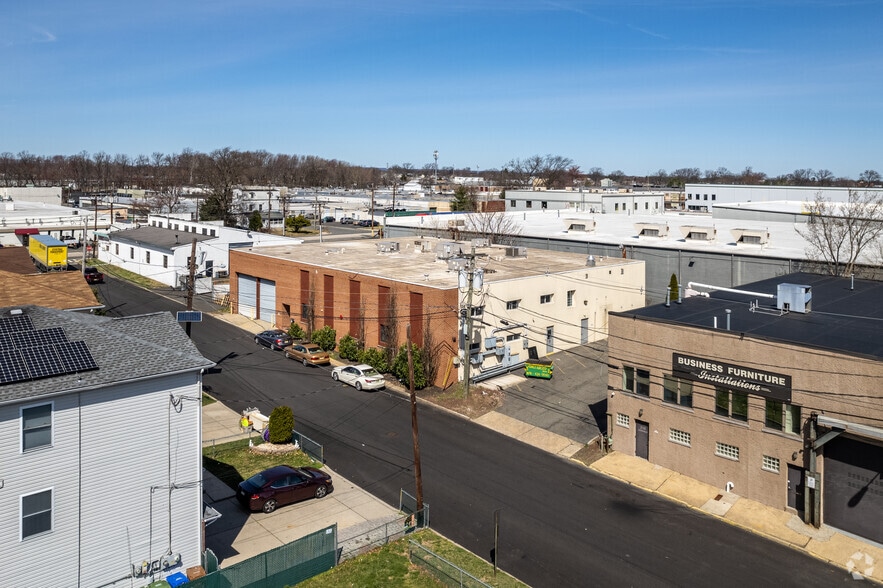 More Photos Of 230 Marion Ave, Linden Research And Development For Sale