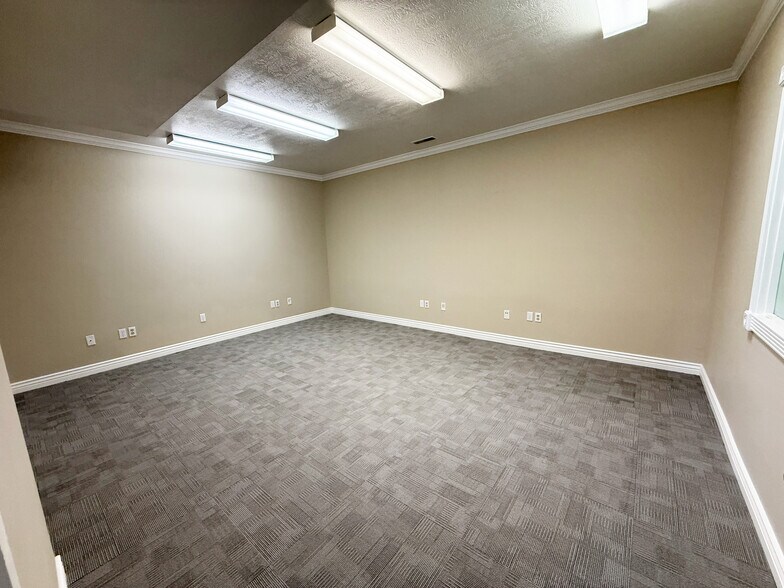 More Photos Of 1444 E 820 N, Orem Medical For Lease