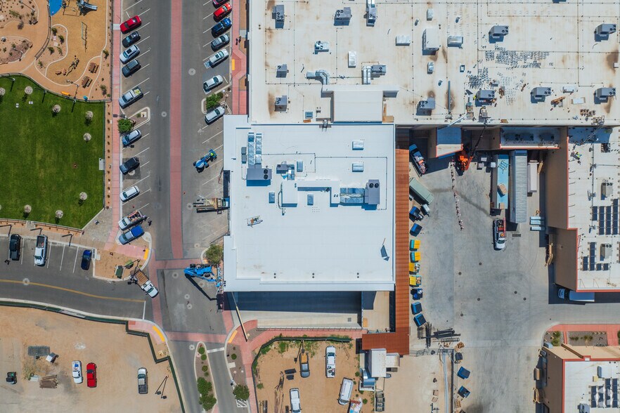 More Photos Of 2100 Louisiana Blvd NE, Albuquerque Coworking Space