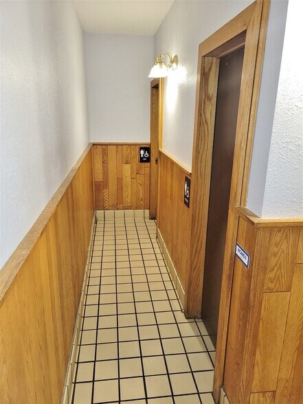 More Photos Of 105 SE 2 Hwy, Rugby Restaurant For Lease