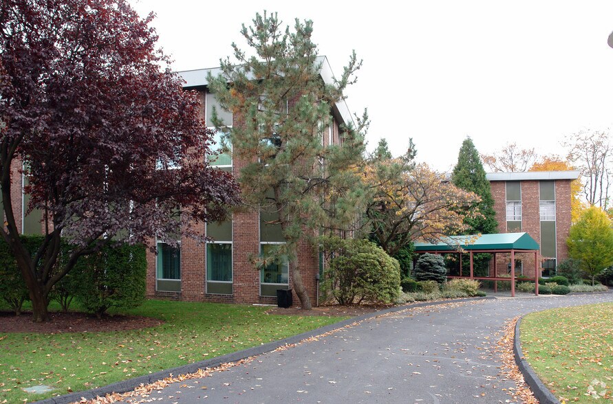 Primary Photo Of 445 Godwin Ave, Midland Park Medical For Lease