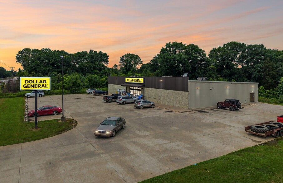 Primary Photo Of 8770 Arkansas 22, Ratcliff General Retail For Sale