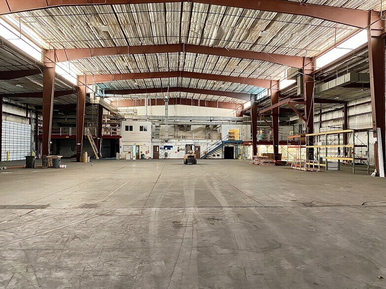 6270 Joyce Dr, Arvada, CO 80403 Industrial For Lease