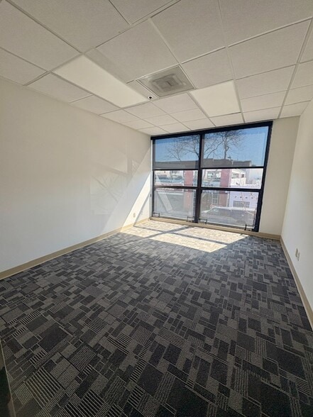 More Photos Of 350 Cambridge Ave, Palo Alto Medical For Lease