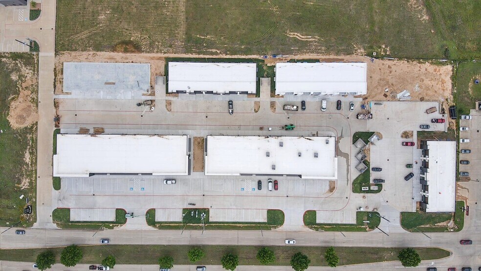 More Photos Of 2715 N Mason Rd, Katy Unknown For Lease