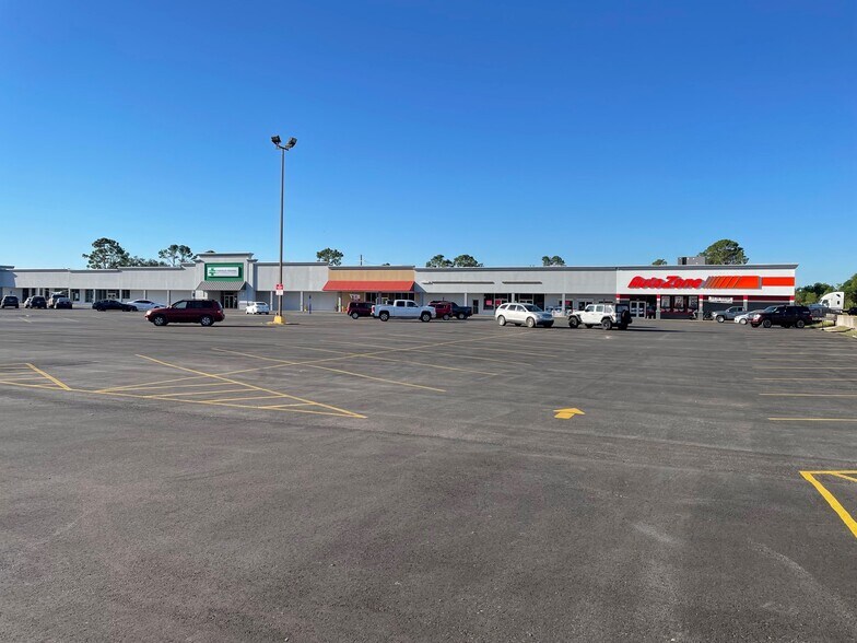 More Photos Of 4560 Highway 1, Raceland Unknown For Lease