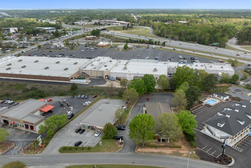 More Photos Of 35 Ray E Talley Ct, Simpsonville Medical For Sale