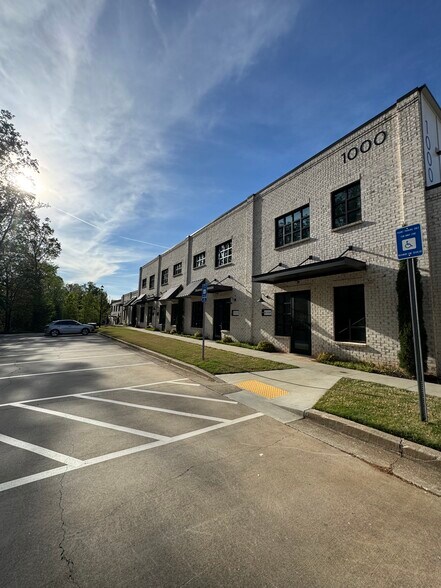 More Photos Of 6110 McFarland Station Dr, Alpharetta Office For Lease