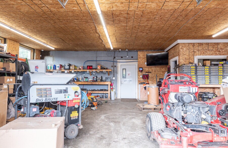 More Photos Of 1035 Ocean Ave, Portland Warehouse For Sale
