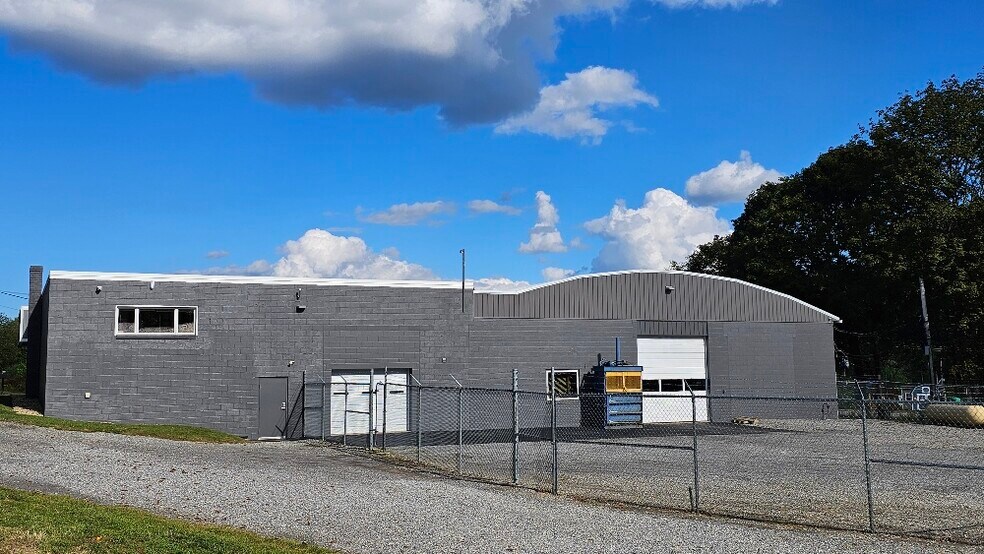 More Photos Of 2928 Washington Ave, Clearfield Industrial For Sale