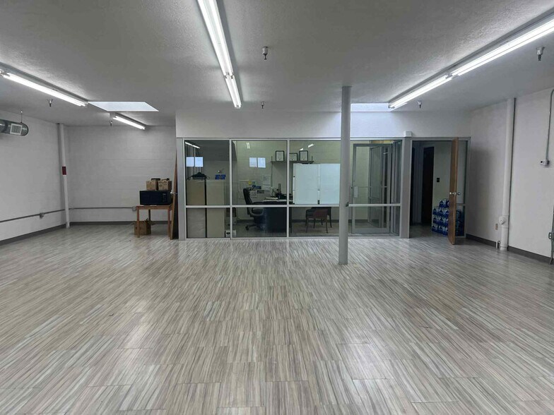 More Photos Of 256 24th St, Ogden Freestanding For Lease