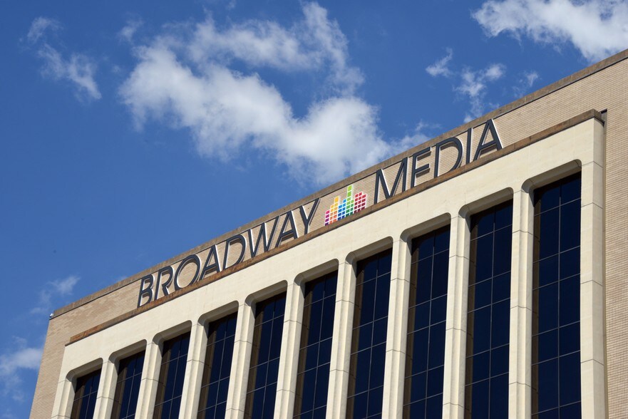 More Photos Of 50 W Broadway, Salt Lake City Office For Lease