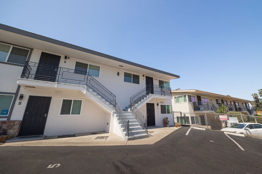 More Photos Of 4280-4284 Schoolridge Ln, La Mesa Apartments For Sale