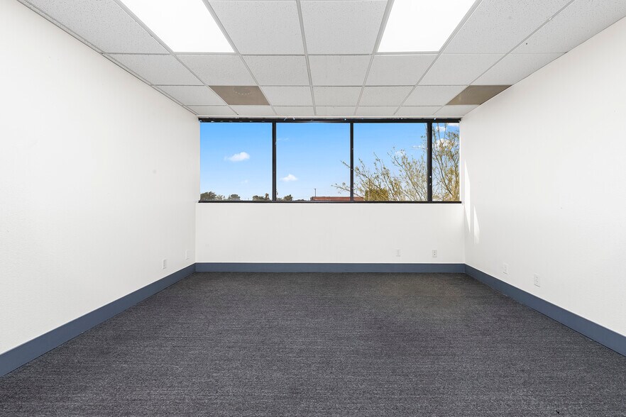 More Photos Of 310 E Palmdale Blvd, Palmdale Medical For Sale