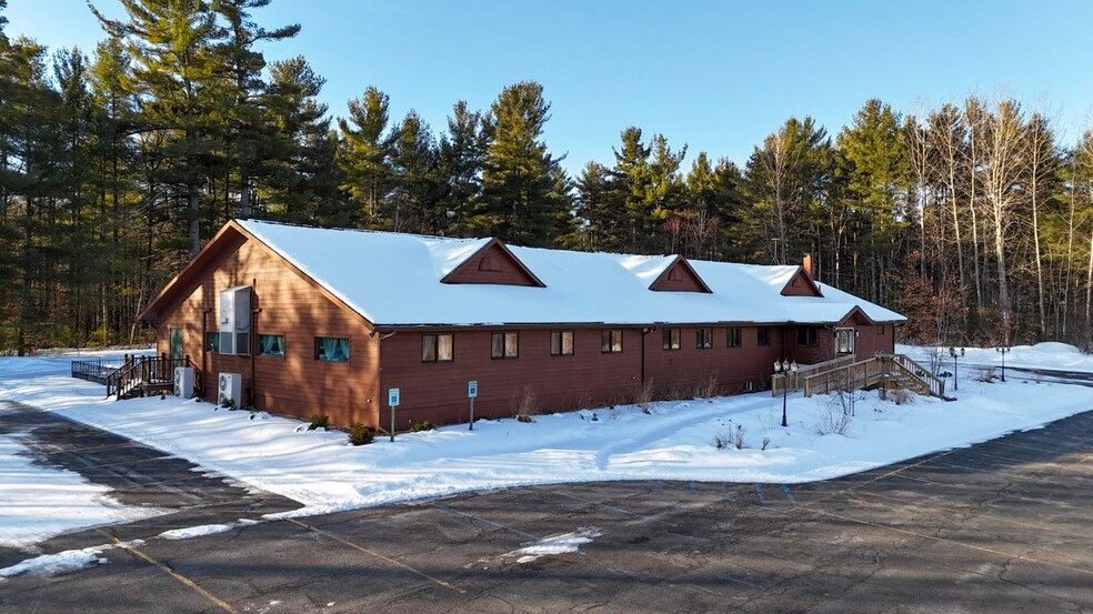 Primary Photo Of 697 Bear Swamp Rd, Peru General Retail For Sale