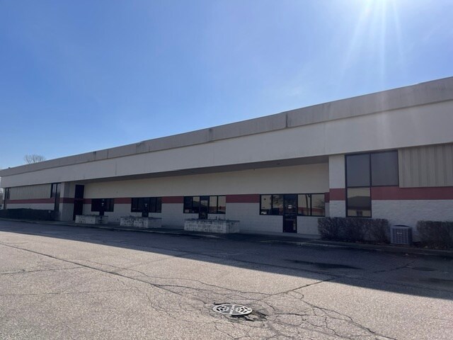 More Photos Of 205 Woodcreek Dr, Michigan City Warehouse For Sale