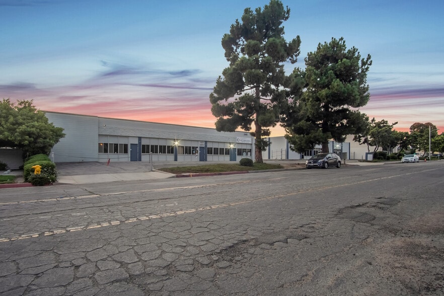 More Photos Of 2495 Palma Dr, Ventura Warehouse For Sale