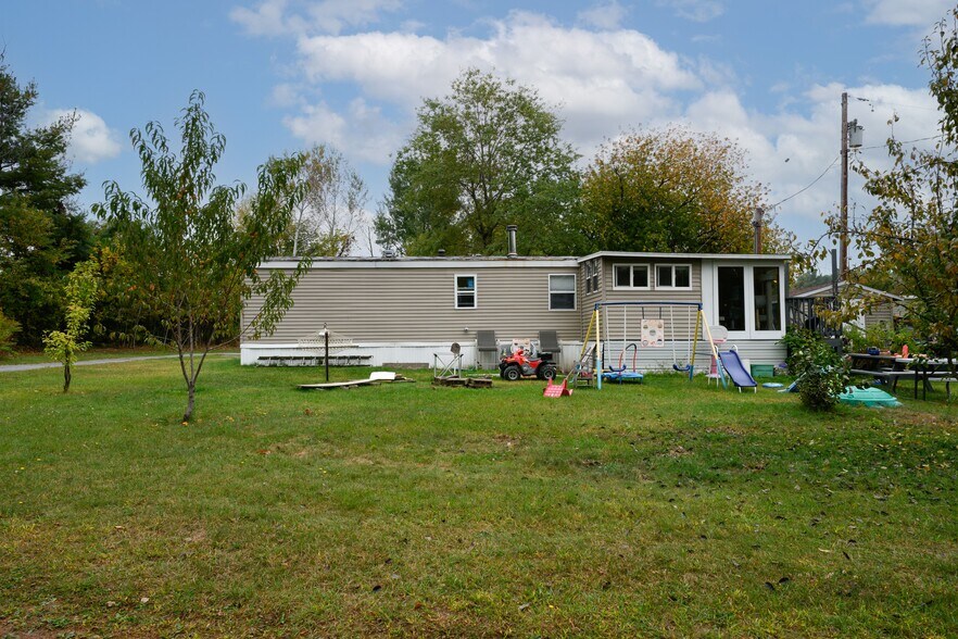 More Photos Of 53 Banker Rd, Morrisonville Manufactured Housing Mobile Home Park For Sale