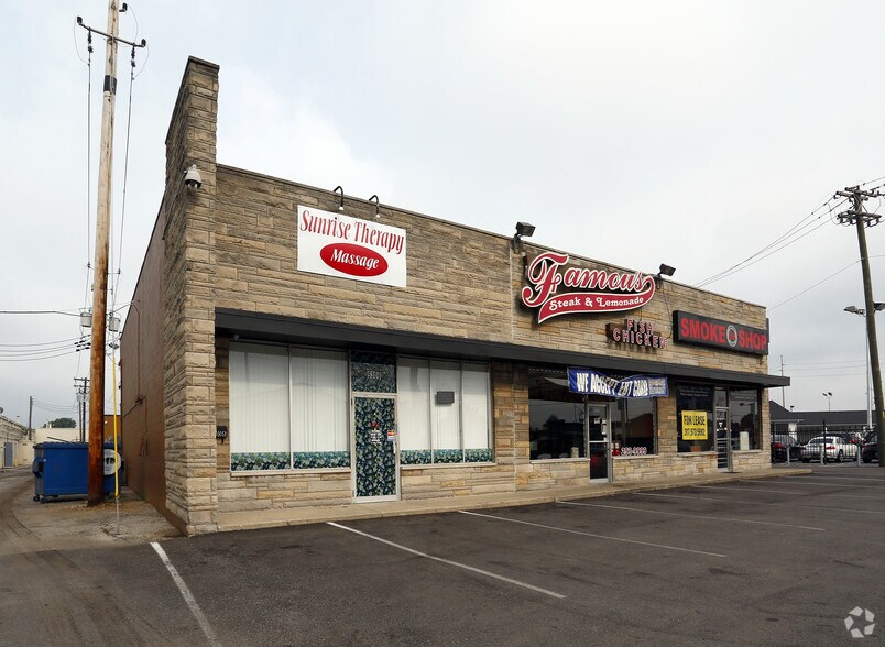 Primary Photo Of 5306-5310 N Keystone Ave, Indianapolis Unknown For Lease