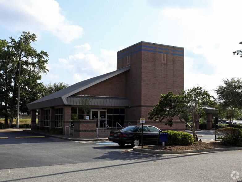 More Photos Of 13060 Abercorn St, Savannah Bank For Sale