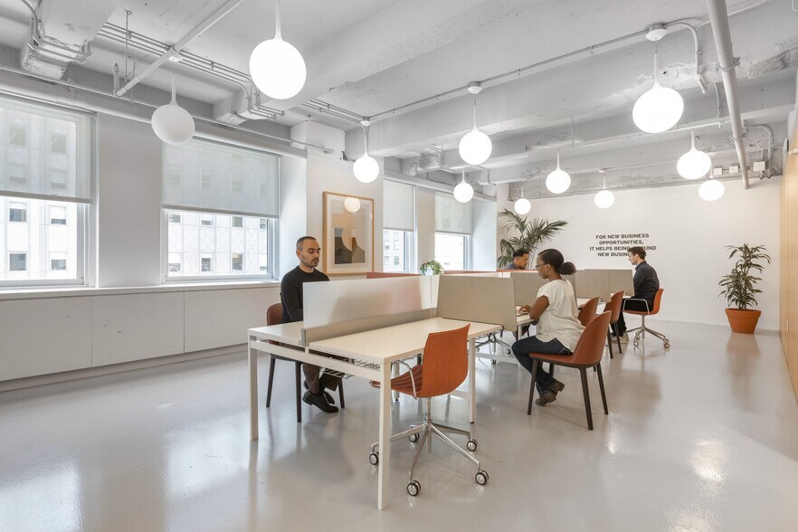 More Photos Of 2451 Crystal Dr, Arlington Office For Lease