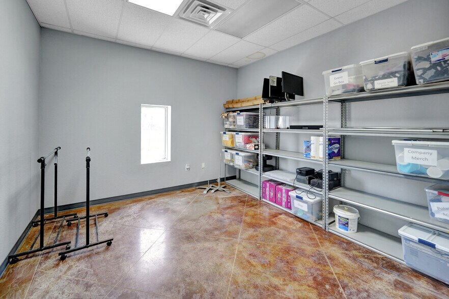 More Photos Of 8501 N FM 1788, Midland Warehouse For Sale