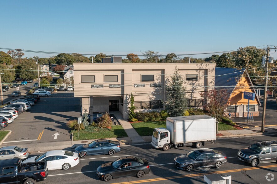 More Photos Of 2965 Long Beach Rd, Oceanside Medical For Lease