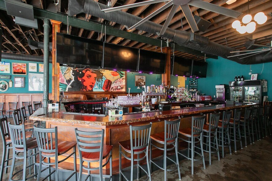 More Photos Of 1016 Woodland St, Nashville Restaurant For Lease