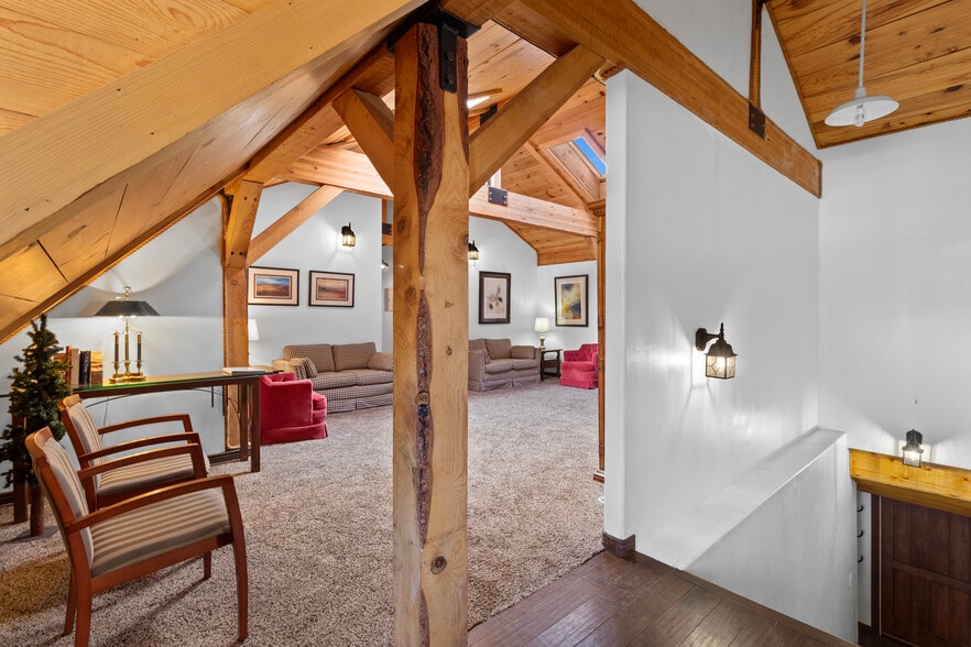 More Photos Of 1613 Black Canyon Rd, Heber Lodge Meeting Hall For Sale