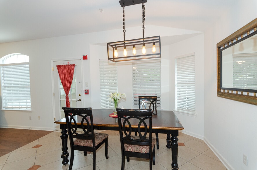 More Photos Of 4601 Chesney Ridge Dr, Austin Assisted Living For Sale