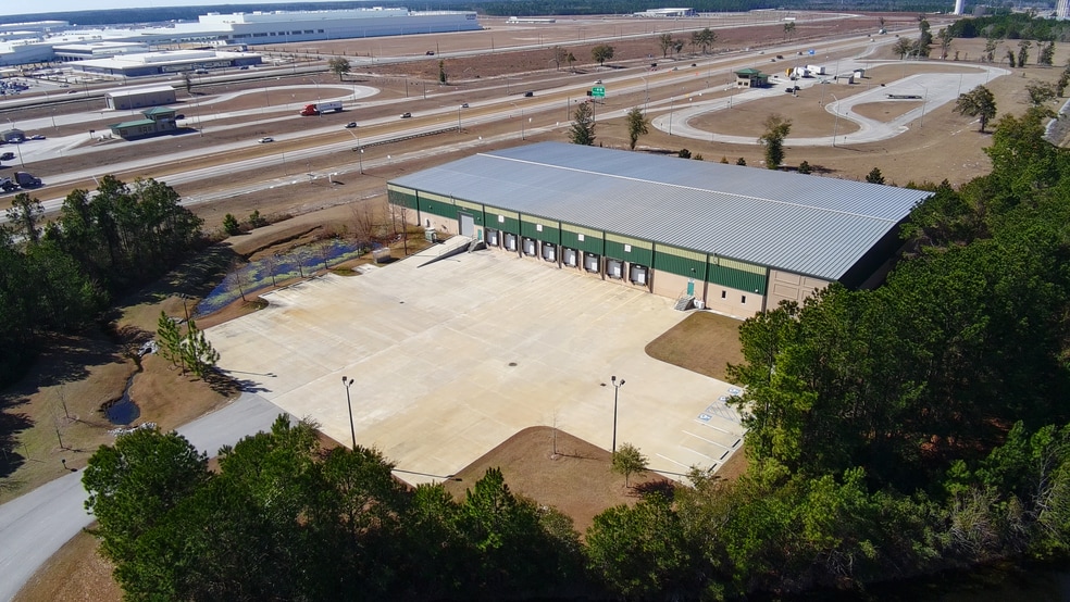 Primary Photo Of 1500 Oracal Pky, Ellabell Warehouse For Lease