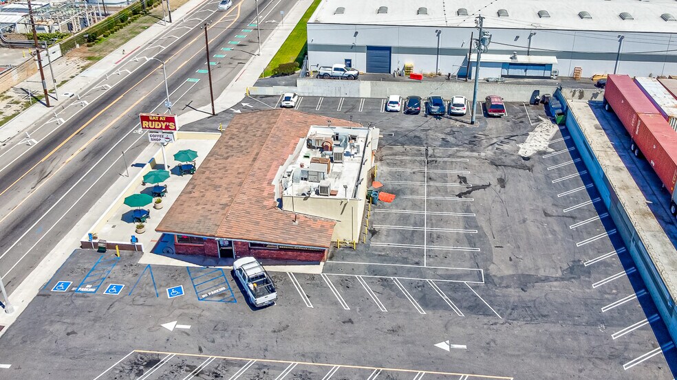 More Photos Of 558 E Anaheim St, Wilmington Restaurant For Sale