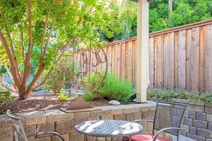 More Photos Of 2220 Capitol Ave, Sacramento Apartments For Sale