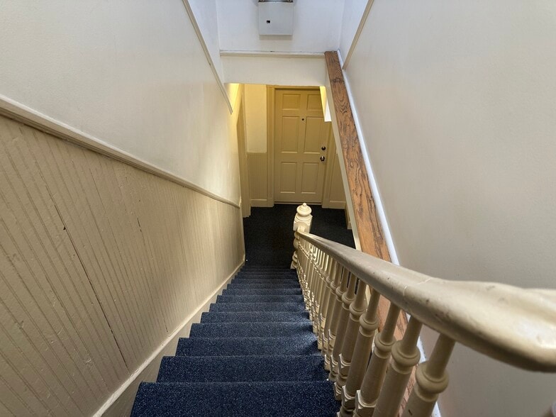 More Photos Of 3060 Steinway St, Astoria Storefront Retail Office For Sale