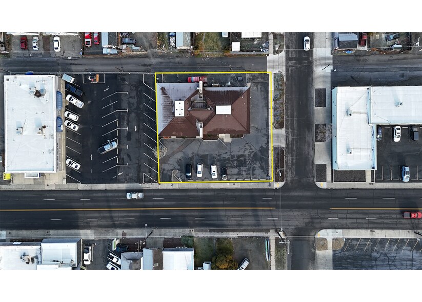 More Photos Of 1201 W Lincoln Ave, Yakima Office For Sale