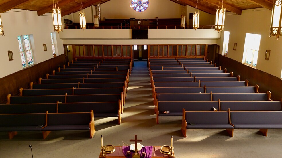 More Photos Of 300 N 5th St, Temple Religious Facility For Sale