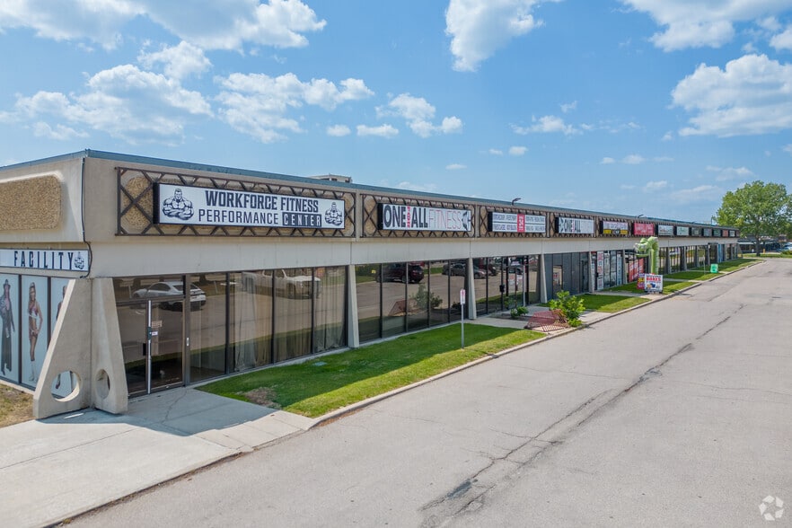 More Photos Of 2015 32nd Ave NE, Calgary Light Distribution For Lease