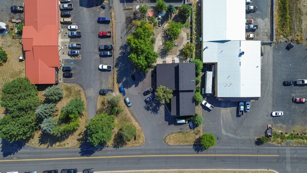 More Photos Of 225 E Palouse River Dr, Moscow Loft Creative Space For Sale