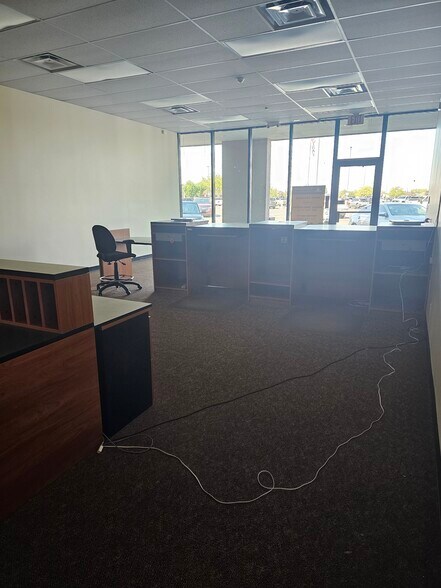More Photos Of Blue Lakes Blvd N @ Blue Lakes Blvd & Cheney Dr, Twin Falls Unknown For Lease