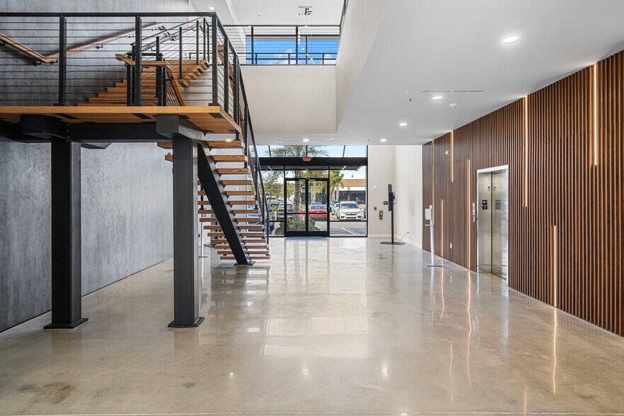 More Photos Of 1711 Amazing Way, Ocoee General Retail For Lease