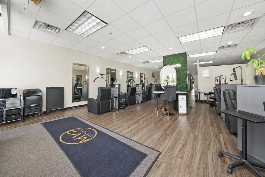 More Photos Of 3322 Ridge Rd, Lansing Storefront For Lease