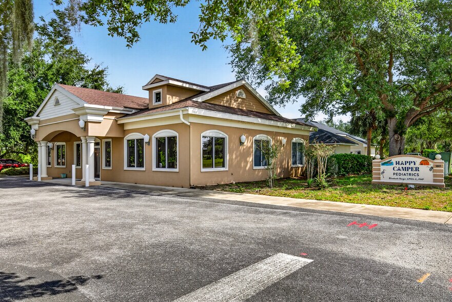 More Photos Of 1801 Salk Ave, Tavares Medical For Sale